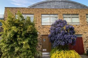 Alojamiento - The Luxury Inn