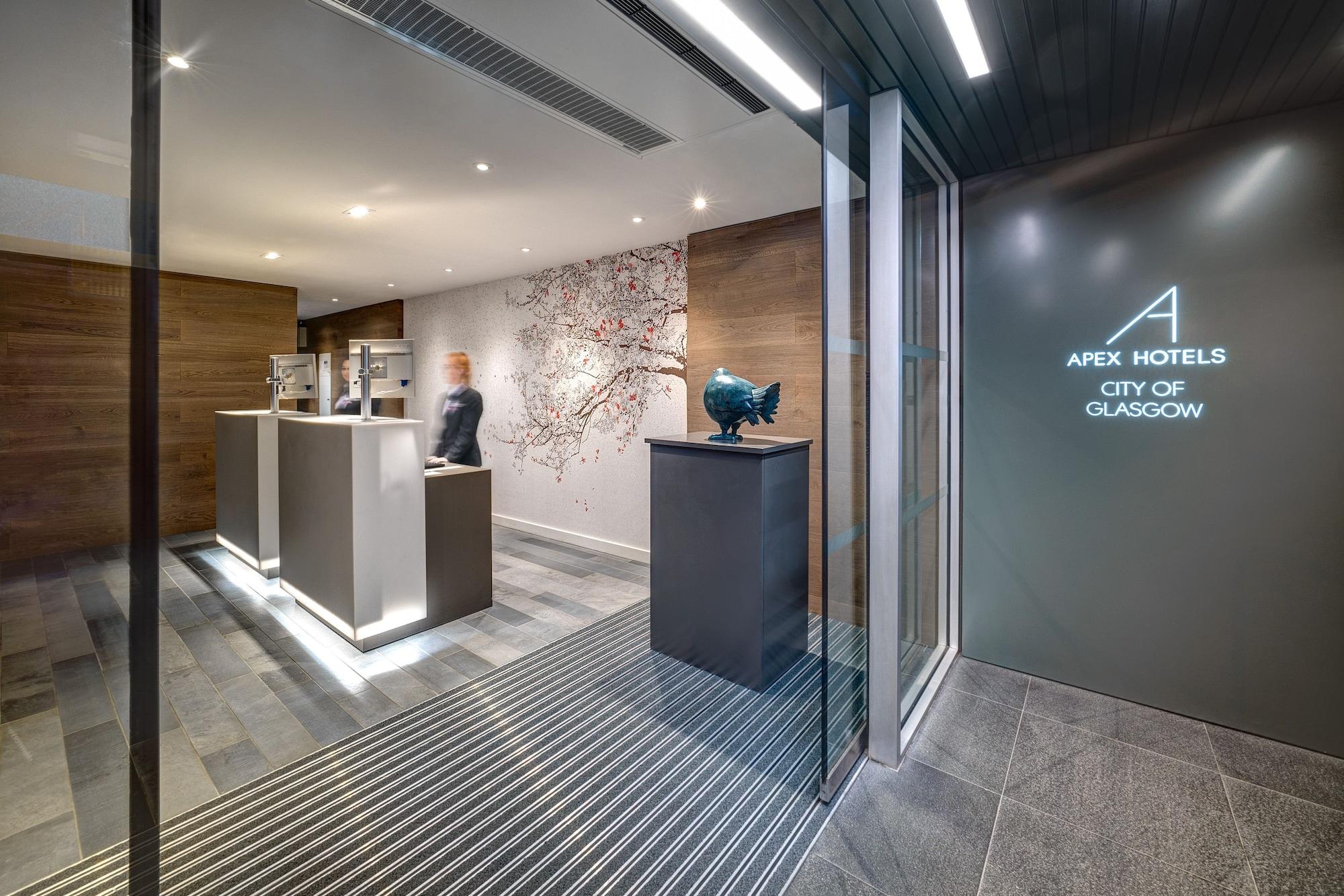 Vista Lobby Apex City of Glasgow Hotel