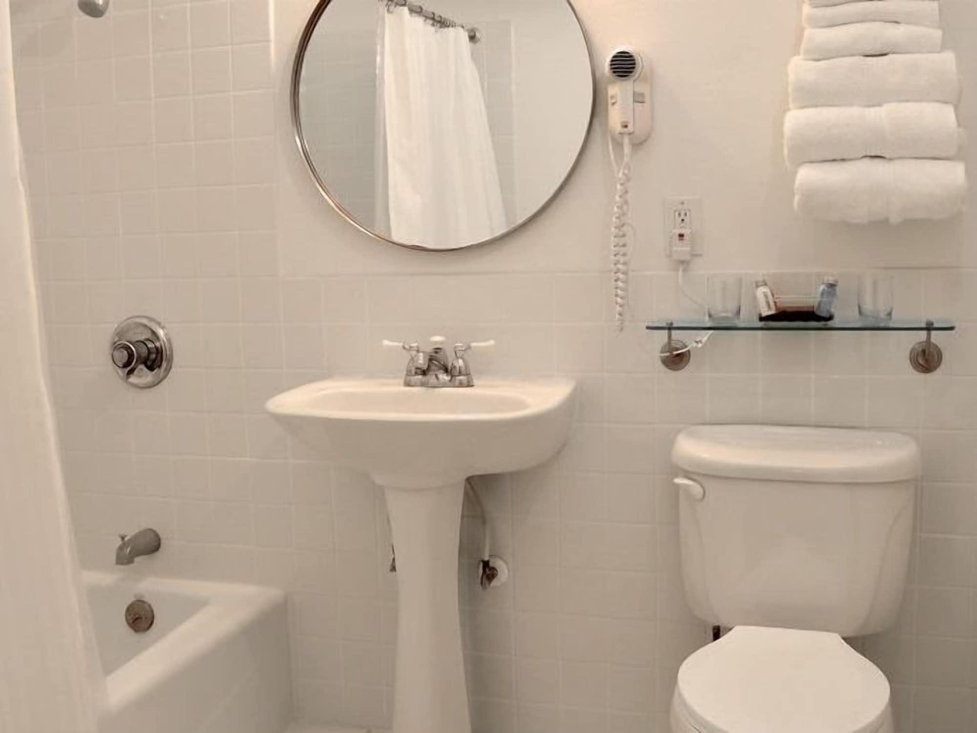 Equipamiento de Habitación El Primero Hotel