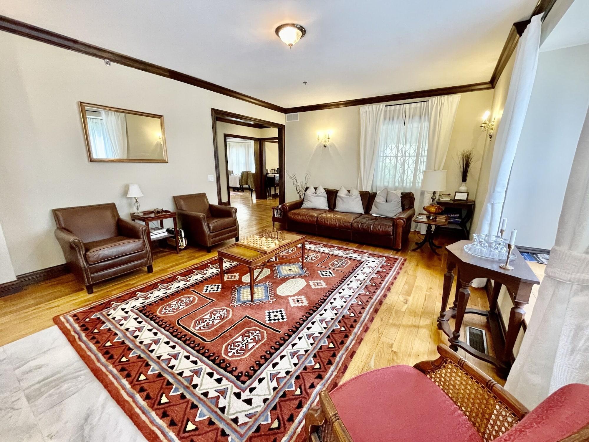 Bar/Salón Dartmouth House Inn