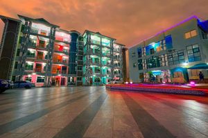 Alojamiento - Mercy Royal Heights