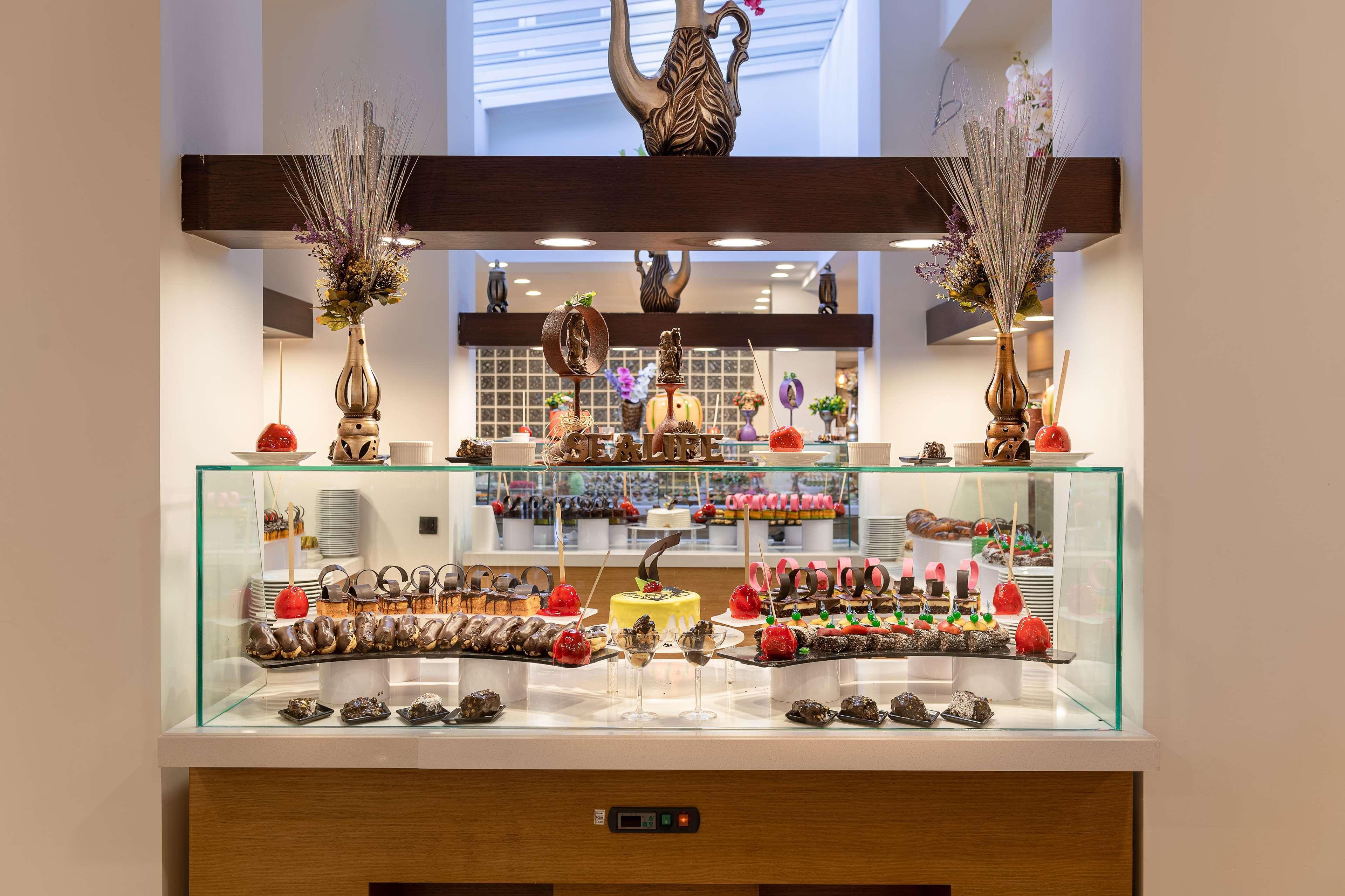 Restaurant Sealife Kemer Resort Hotel