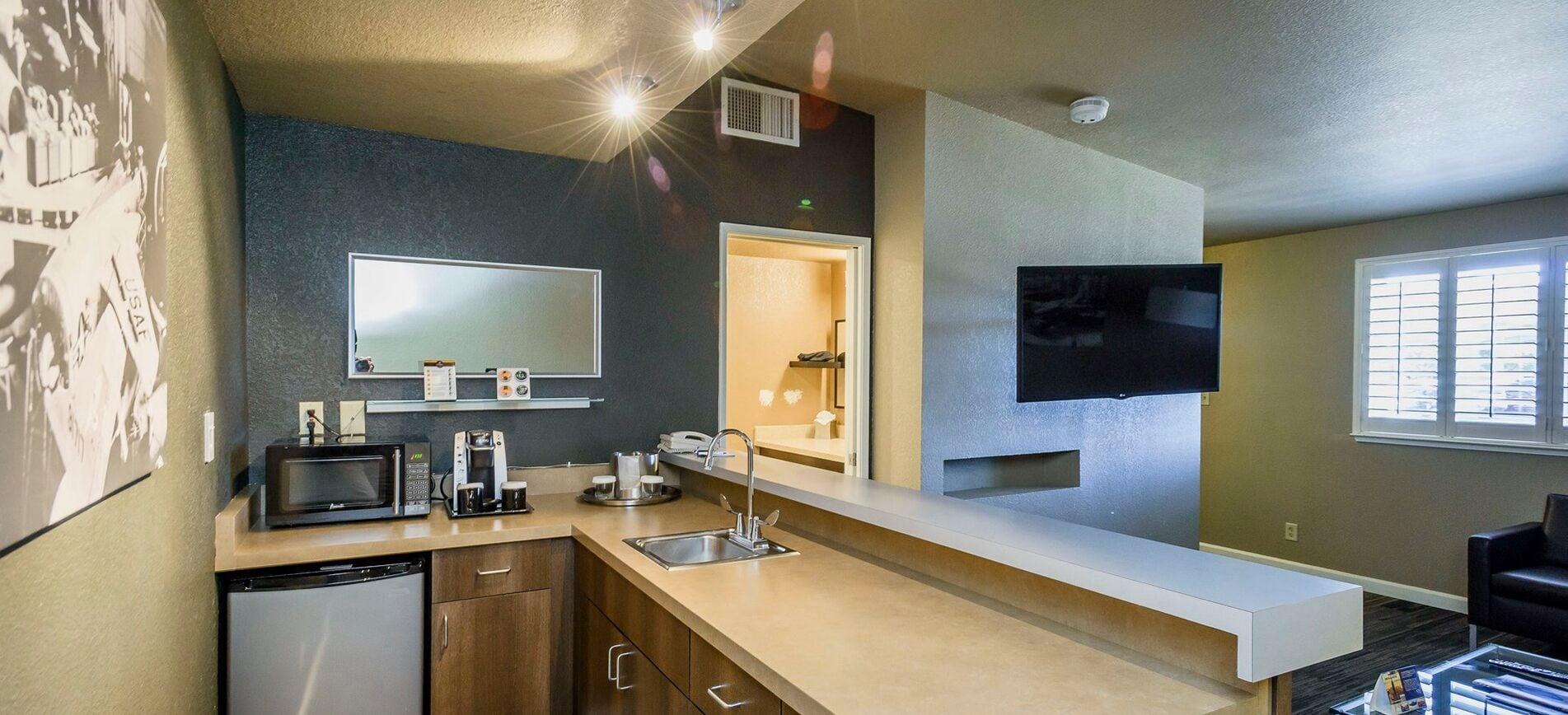 Set de Habitación Lions Gate Hotel