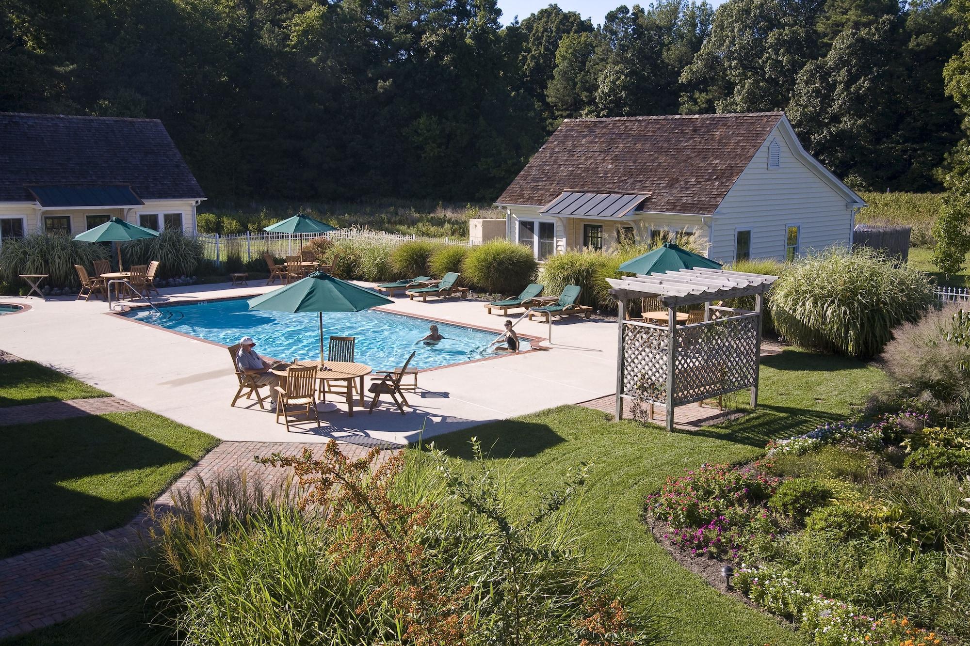 Vista Piscina George Brooks House B&B