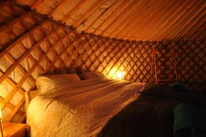 Alquiler Vacacional - Luxury heated Yurt with Hot tub - 5 mins from beach
