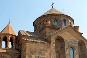 Actividad - Excursión a Echmiadzin y Zvartnots