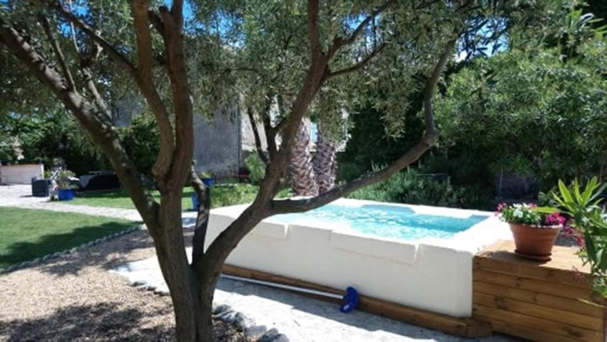 Vista Piscina Au Jardin d'Amphora