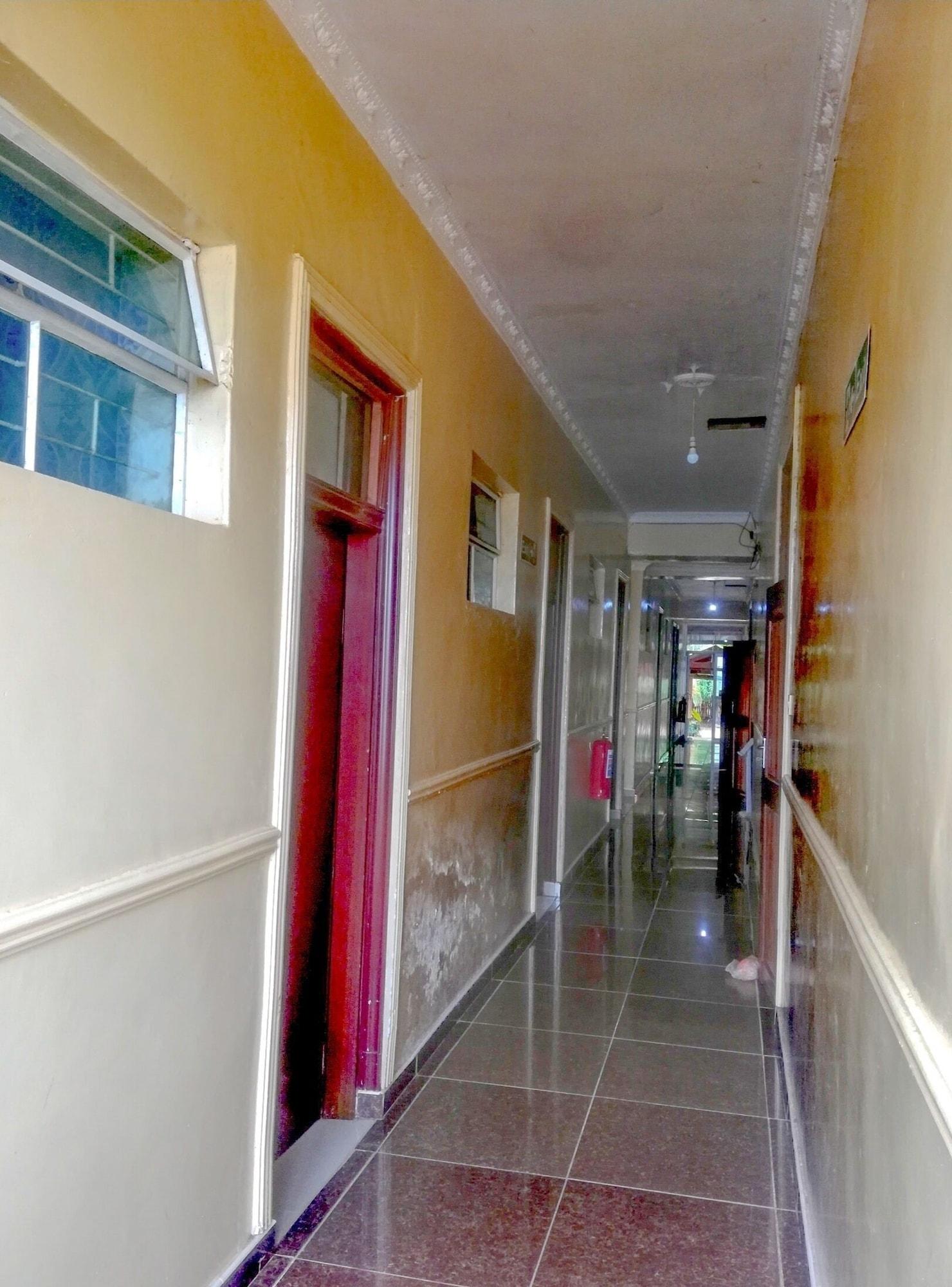 Vista Lobby Bluegum Avenue Lodge