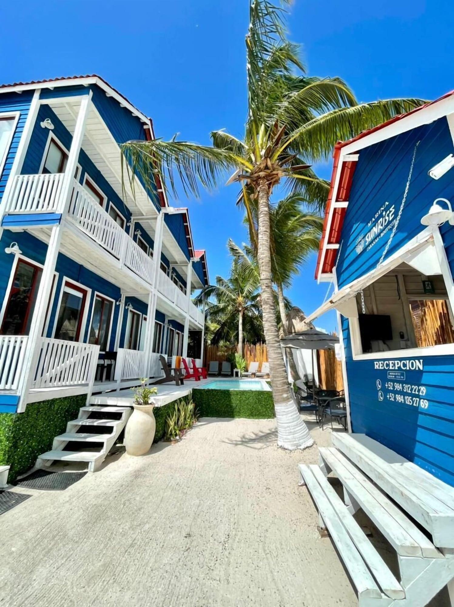 Vista Lobby Marina Sunrise