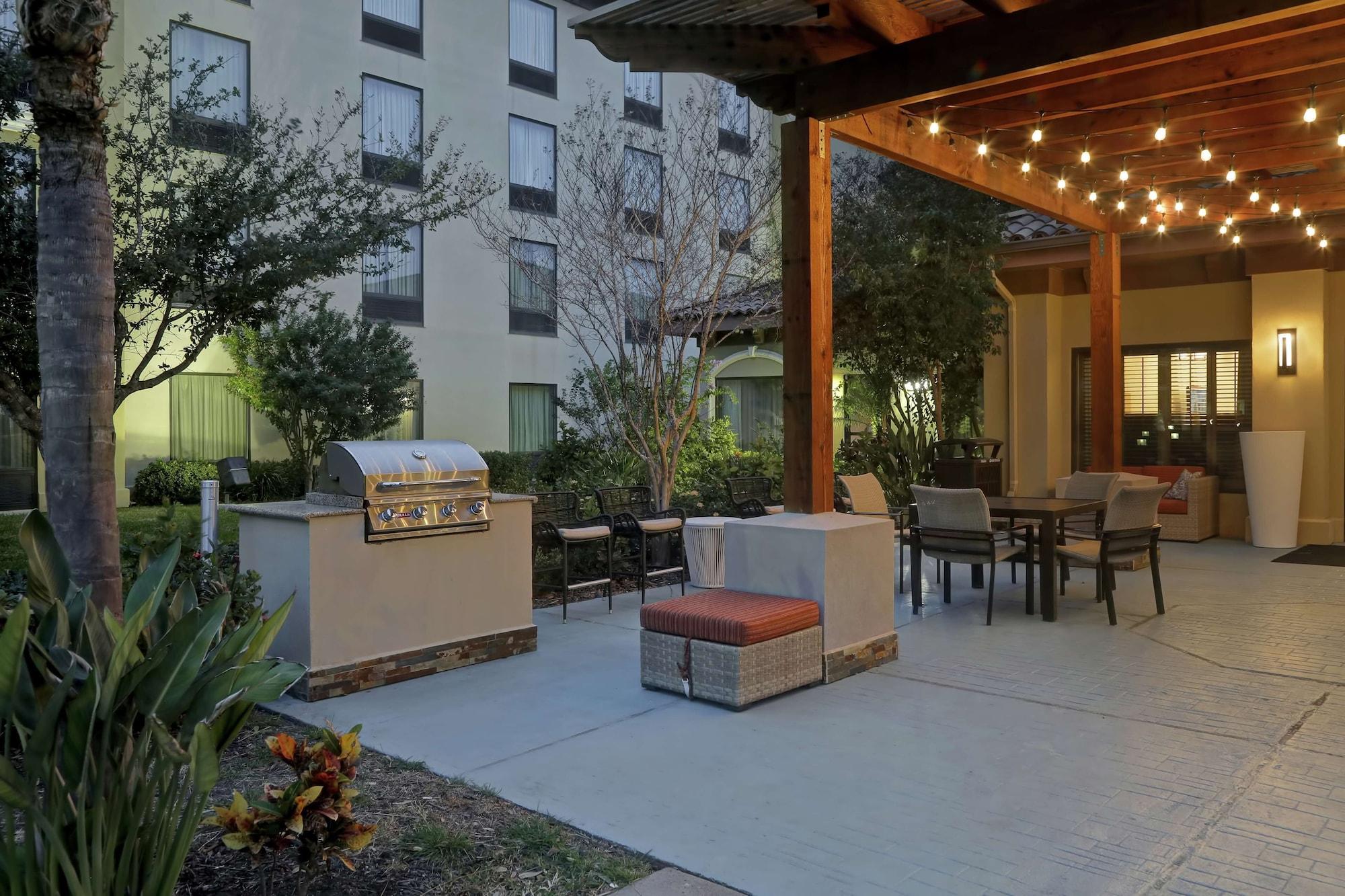 Vista Exterior Homewood Suites by Hilton McAllen