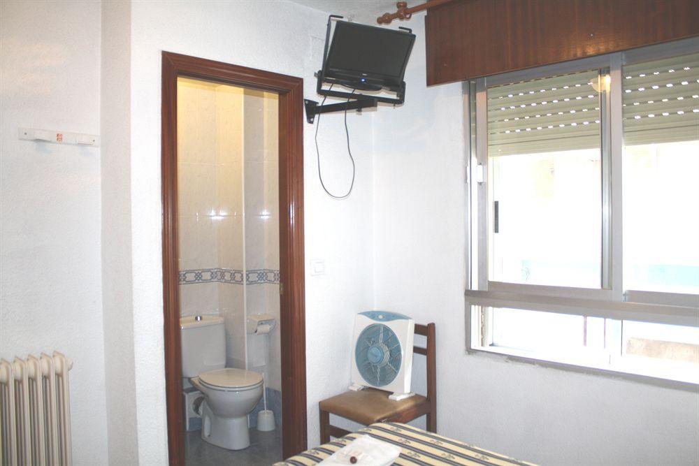 Set de Habitación AB Pension Granada - Hostel