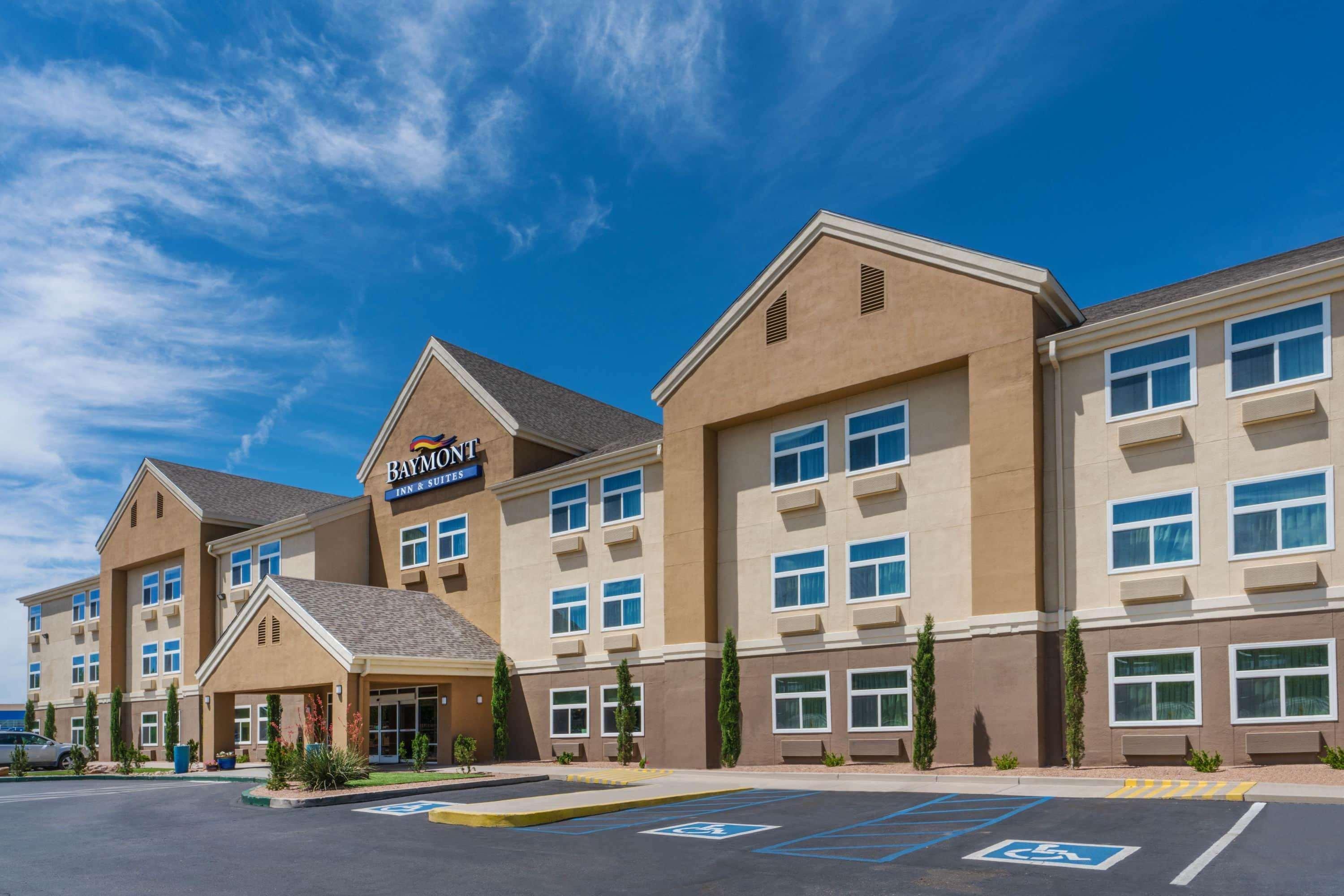 Vista Exterior Baymont By Wyndham Albuquerque Airport