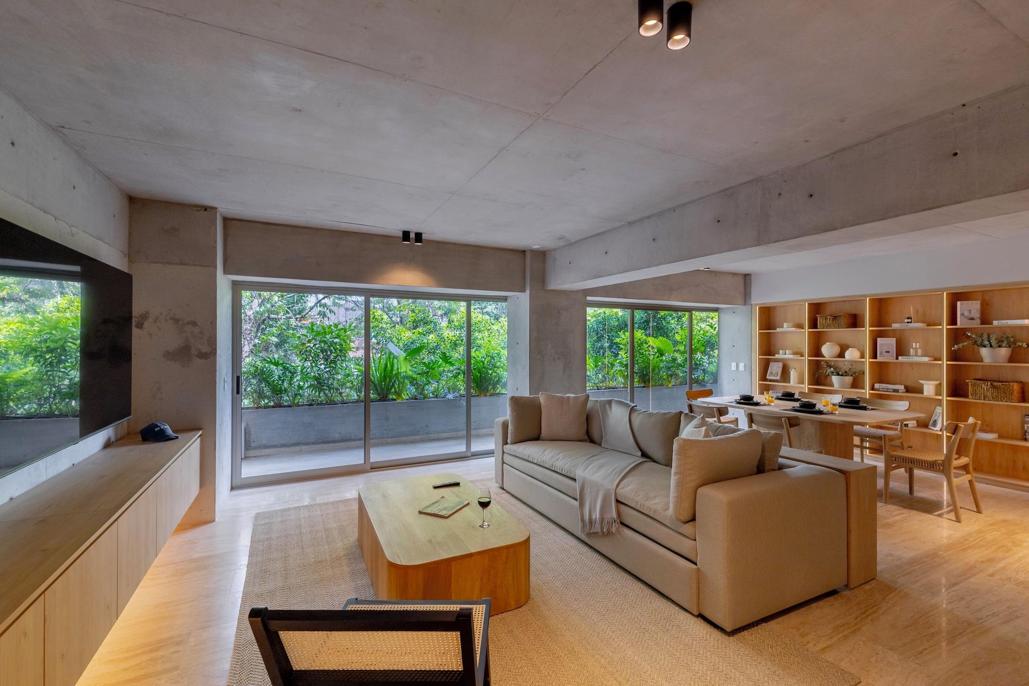 Varios Lulu Condesa by Capitalia