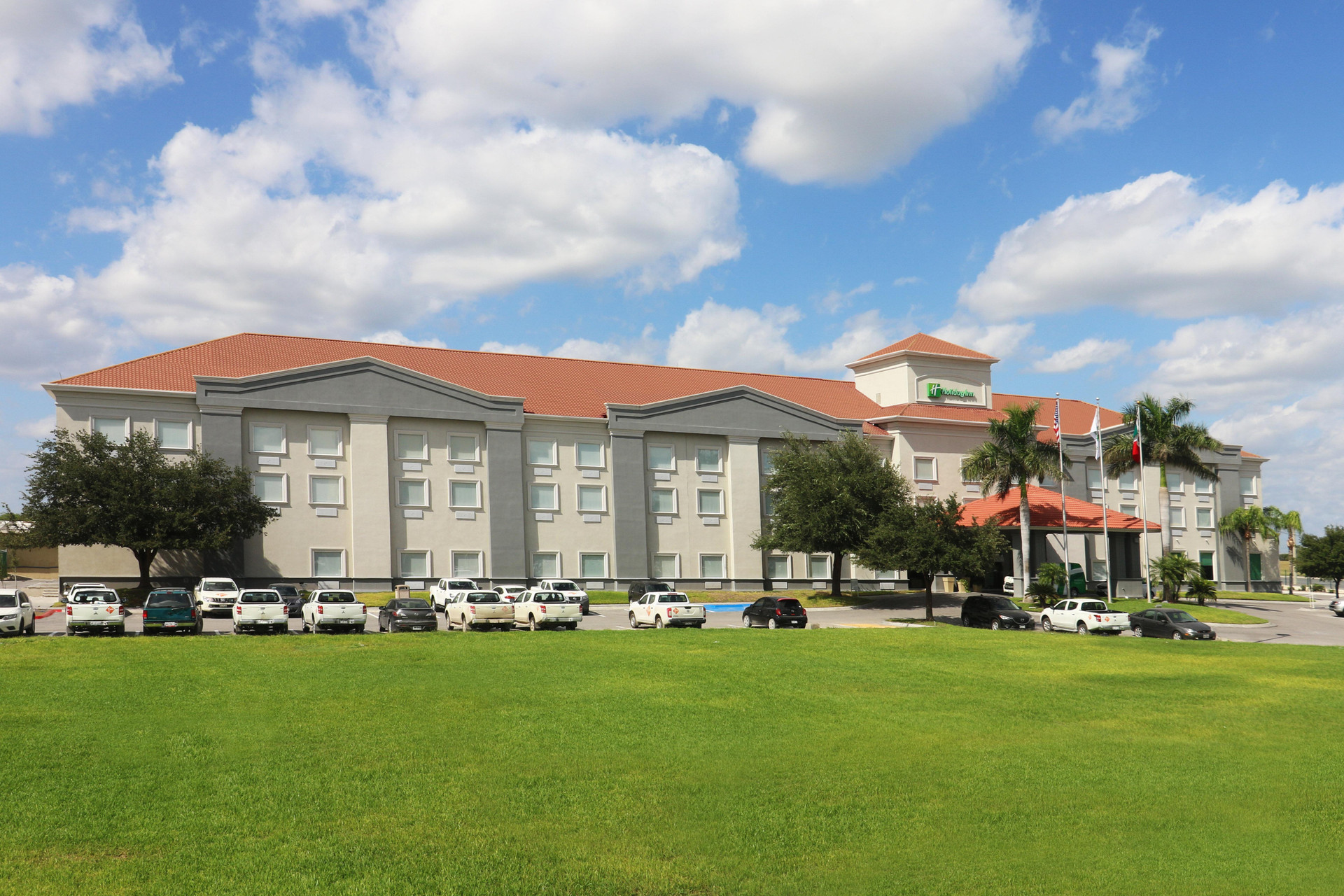 Vista Exterior Holiday Inn Reynosa Industrial Poniente by IHG