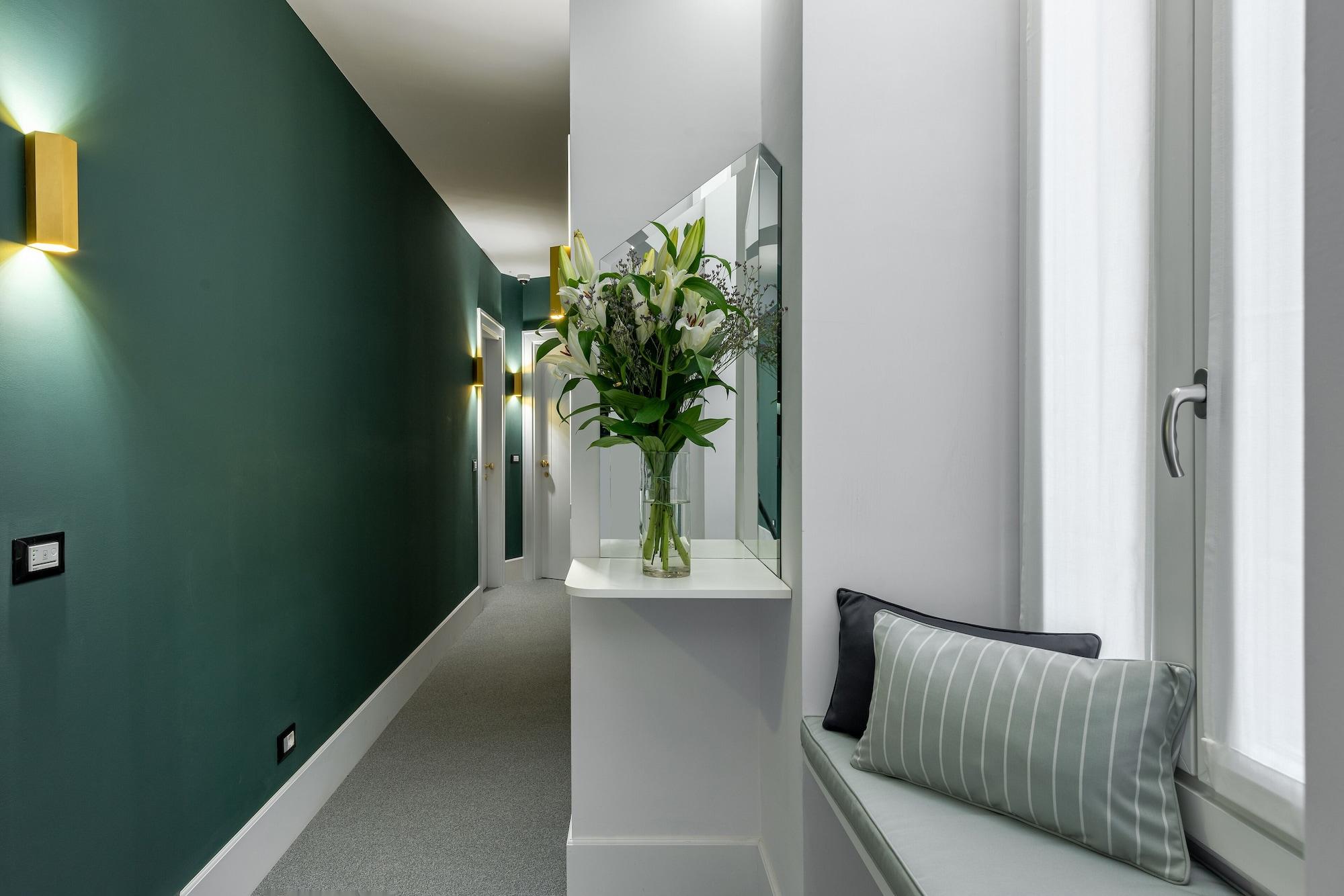 Vista Lobby M20 Boutique Hotel