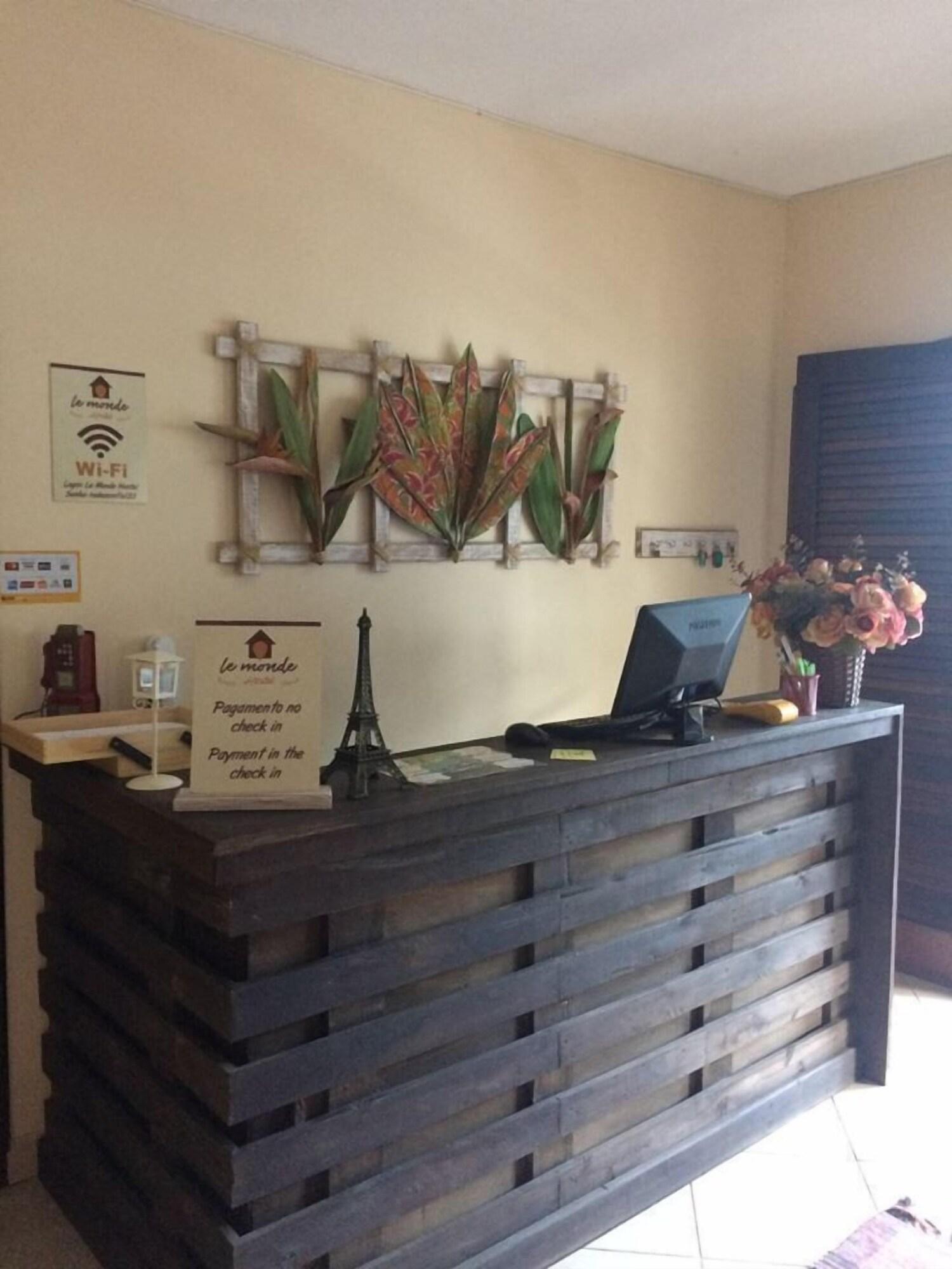 Vista Lobby Hostel Le Monde