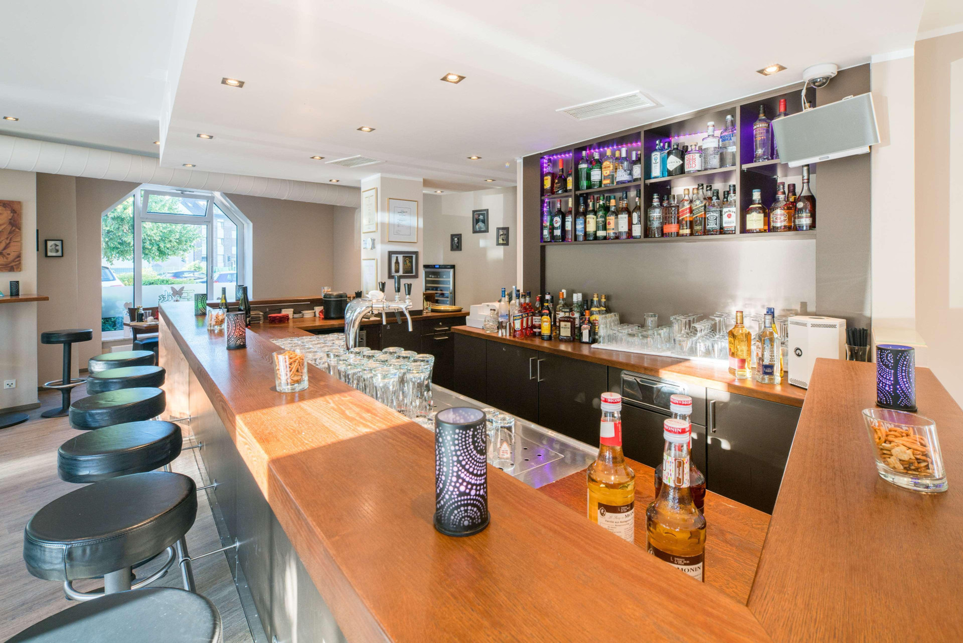 Bar/Salón Best Western Hotel Airport Düsseldorf - Ratingen