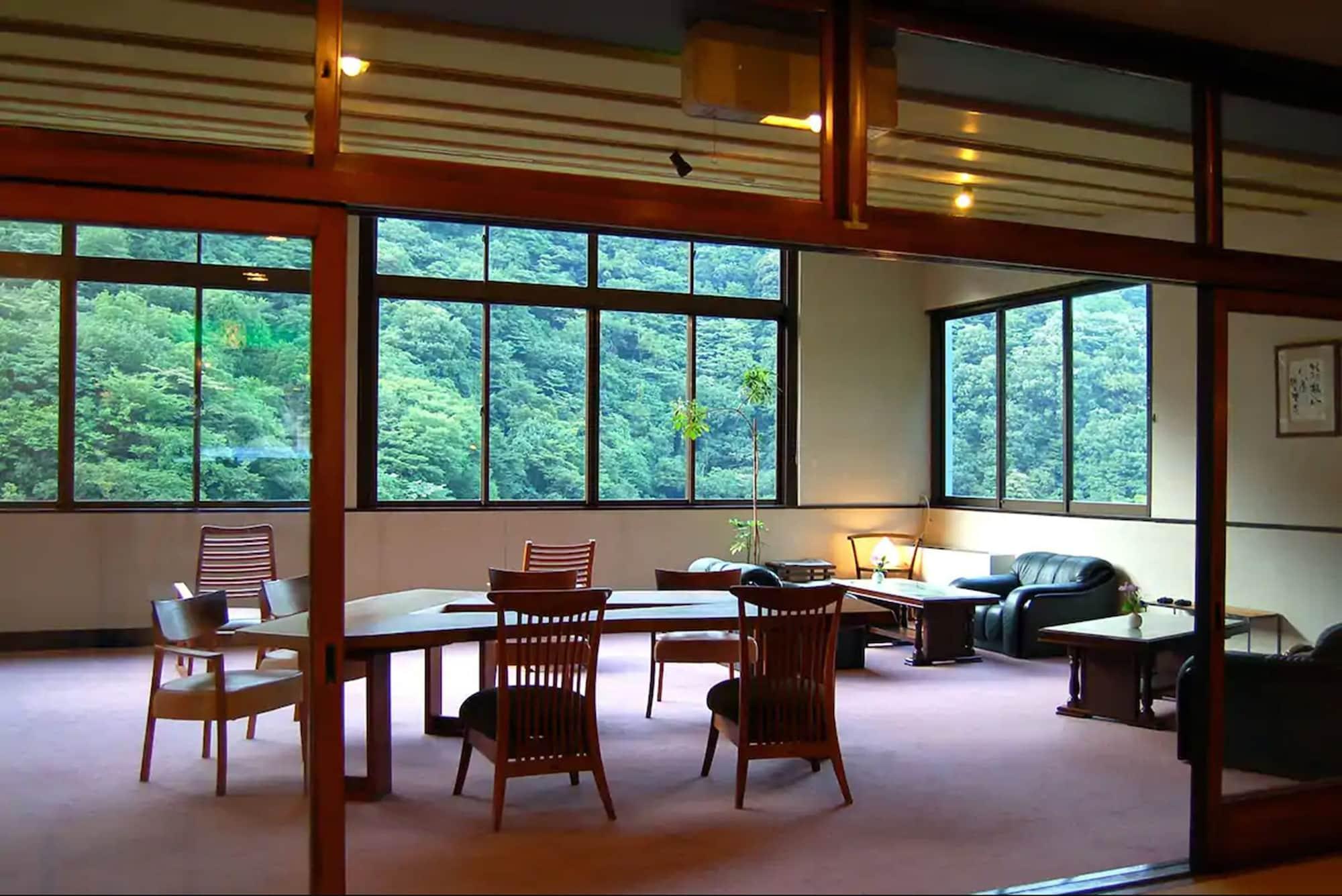 Vista Lobby Kijitei Hoeiso