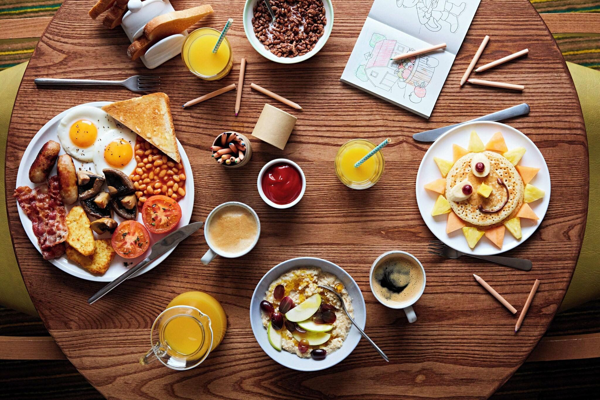 Restaurant Premier Inn Dubai Barsha Heights