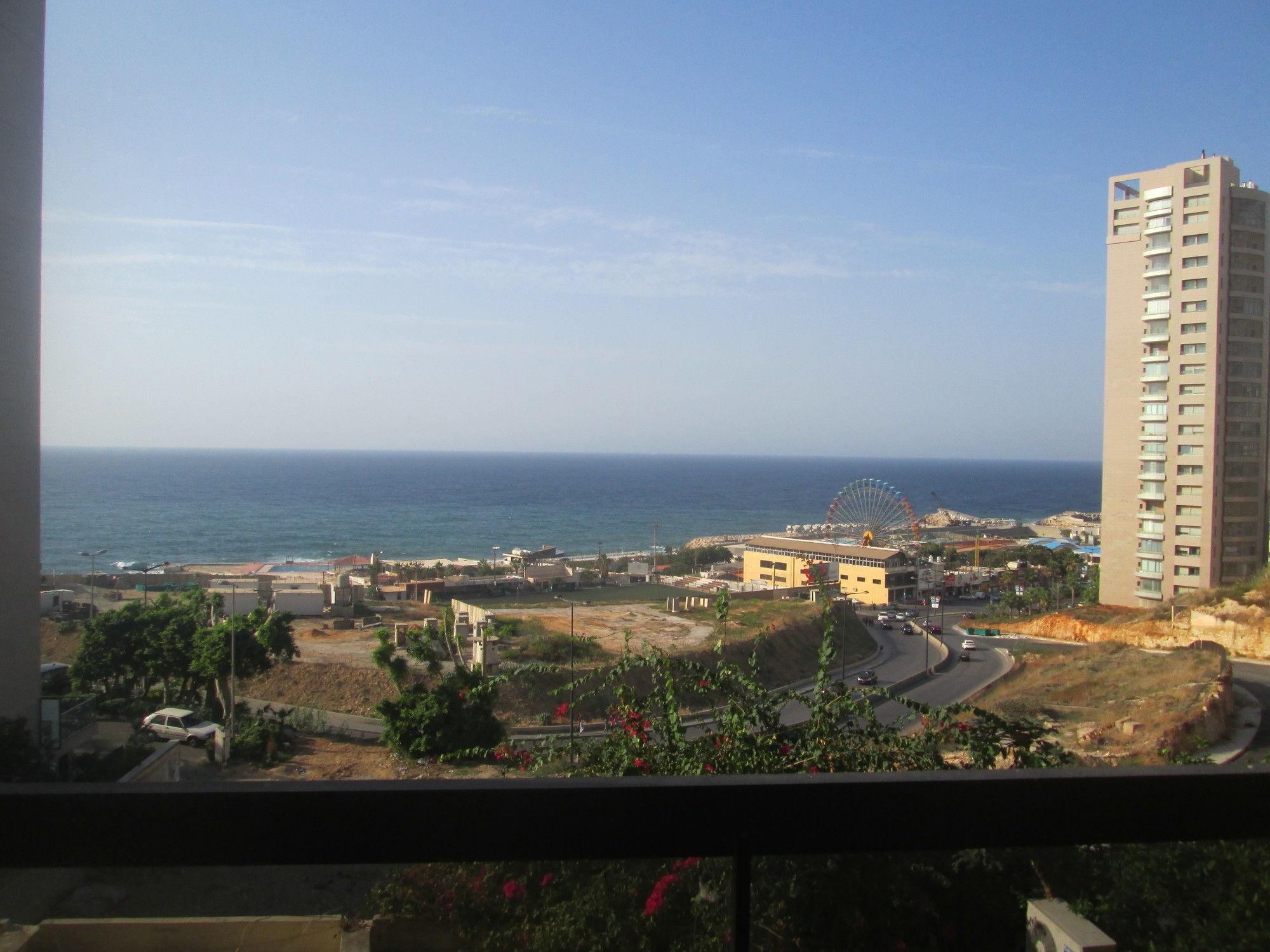 Playa Grand Suites Hotel