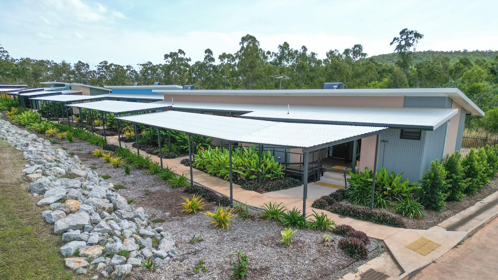 Vista Exterior Yanawal Units