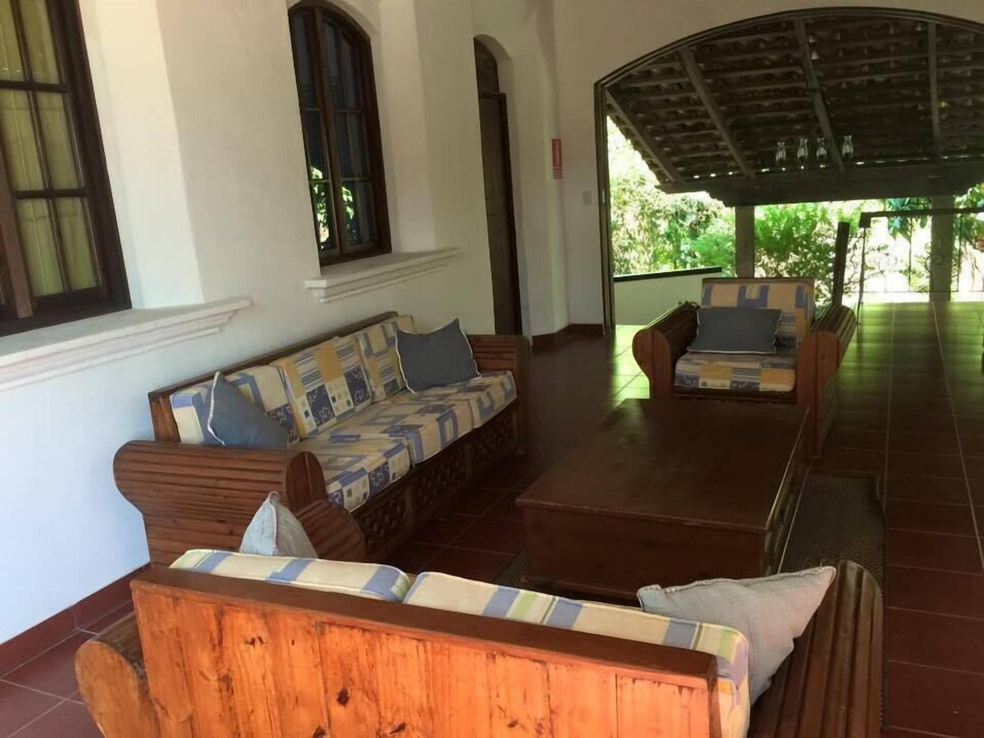 Vista Lobby Hostal Las Marias