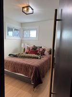 Alquiler Vacacional - THE YALE/ 4Bd/Modern/Professionally Designed/Hot Tub/Premium location