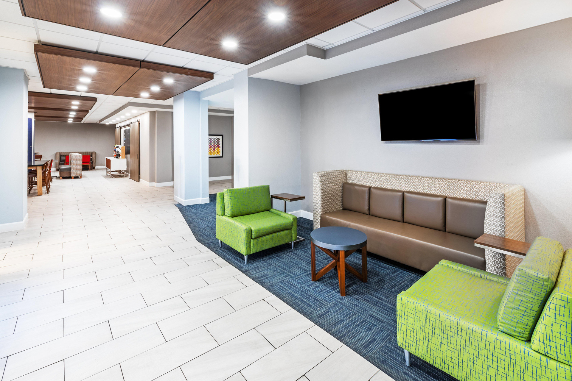 Vista Exterior Holiday Inn Express & Suites Del Rio by IHG