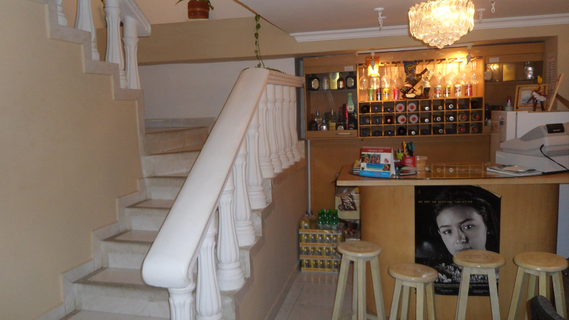 Varios Hotel Zamy's place