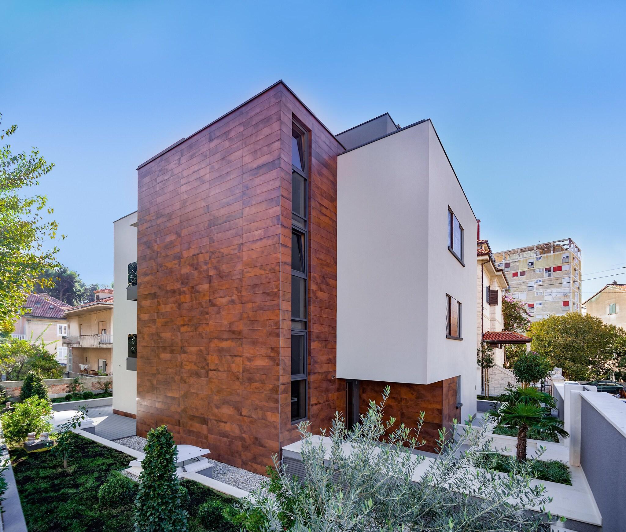 Vista Exterior Residence by Vestibul Palace