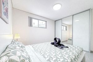 Renta temporal - 1BR Granny Flat / Free Parking / Near Airport & Train