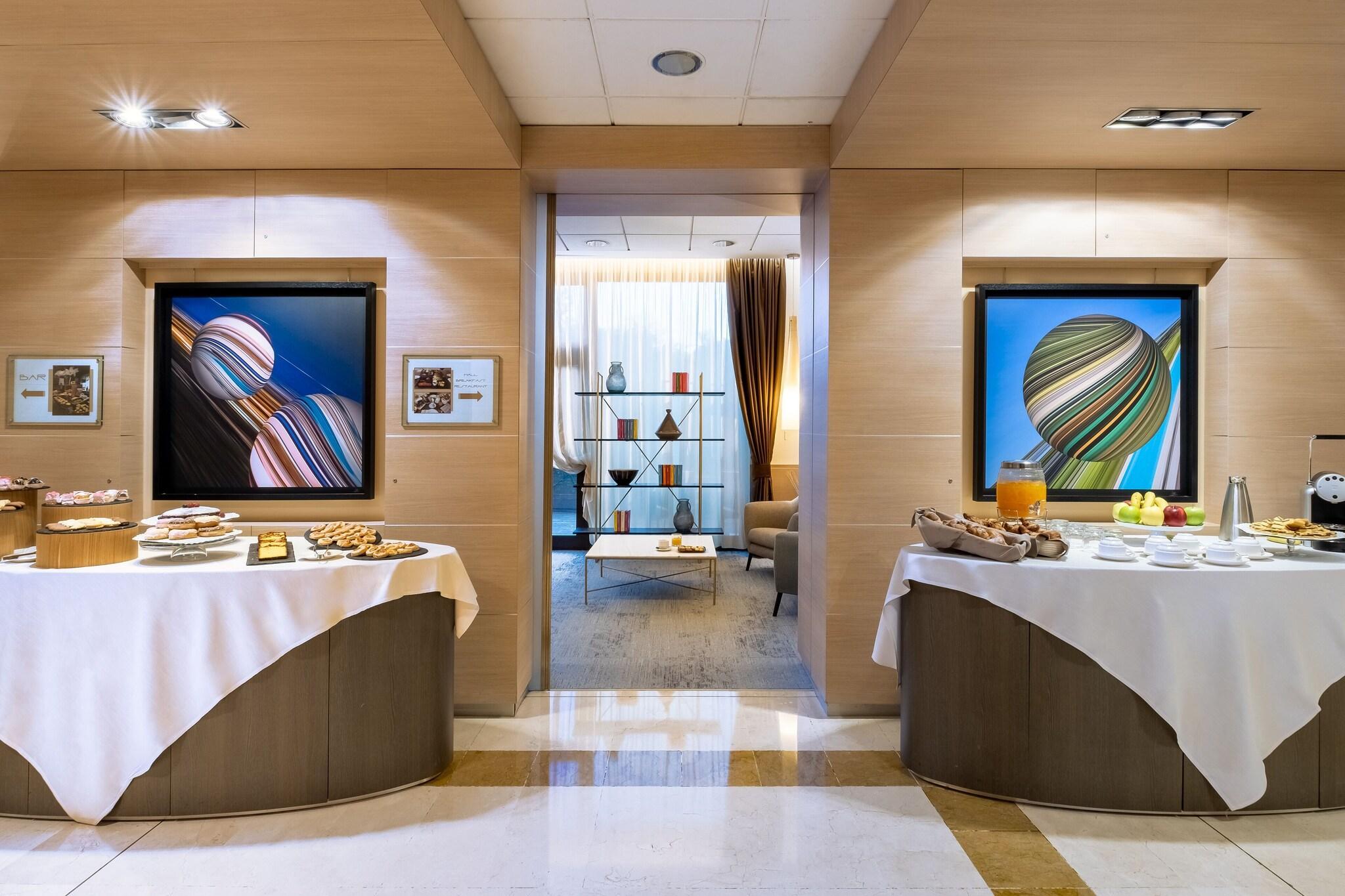 Vista Lobby SAVHOTEL AEMILIA BOLOGNA