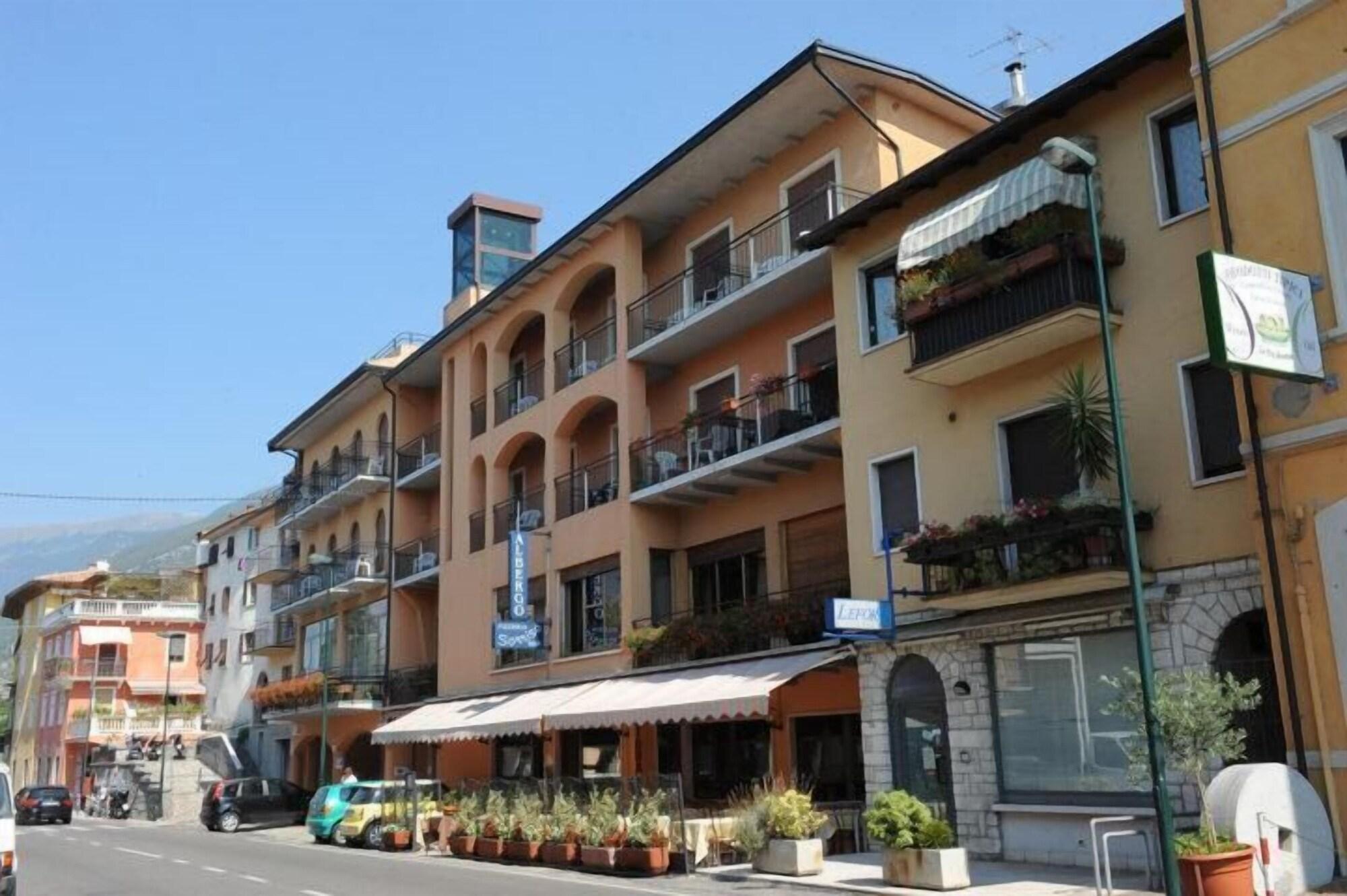 Varios Hotel Sorriso