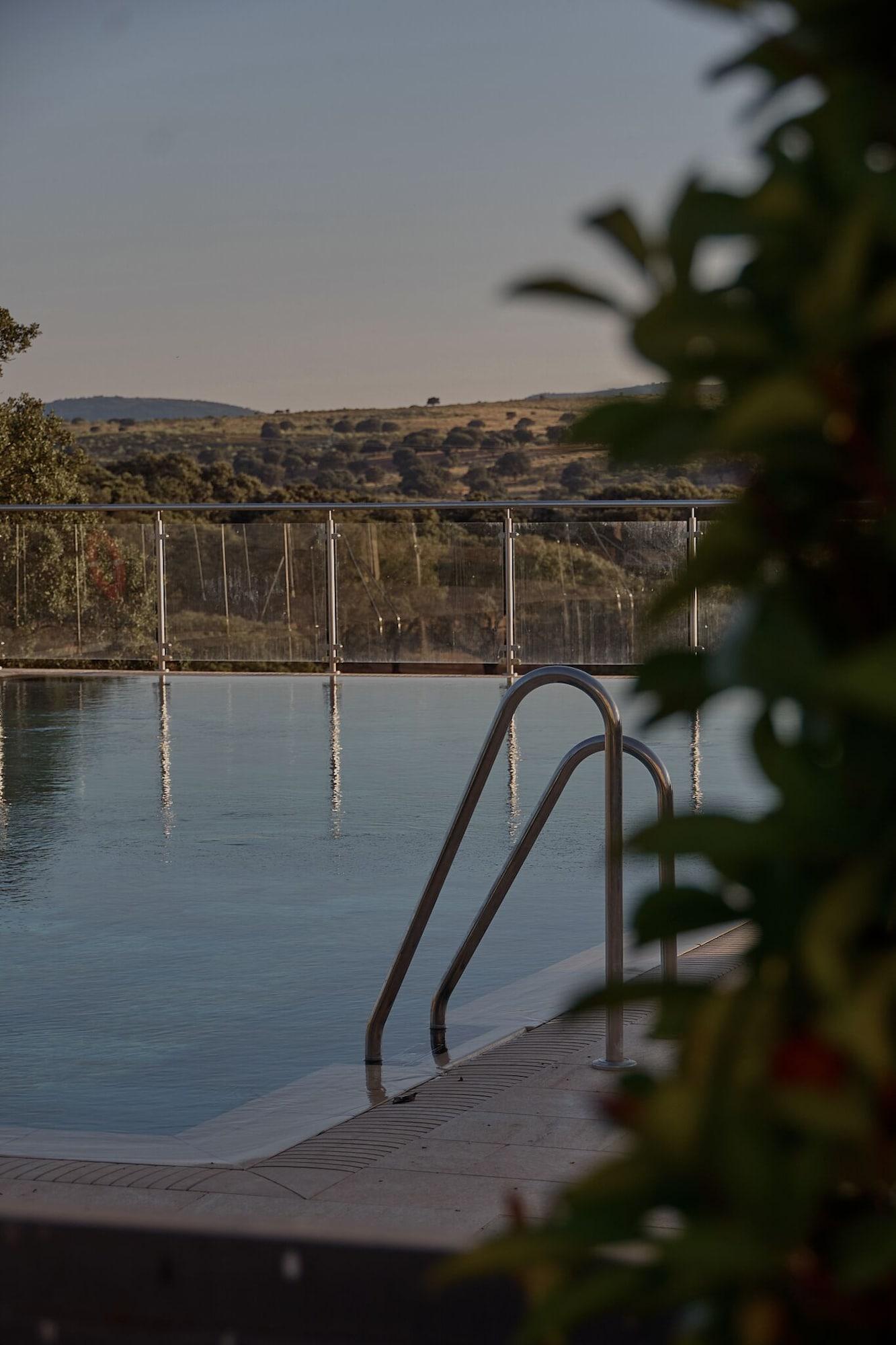 Vista Piscina HR Palacio Haza de la Concepción