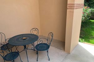 Alquiler Vacacional - Newly renovated apartment with terrace and garden