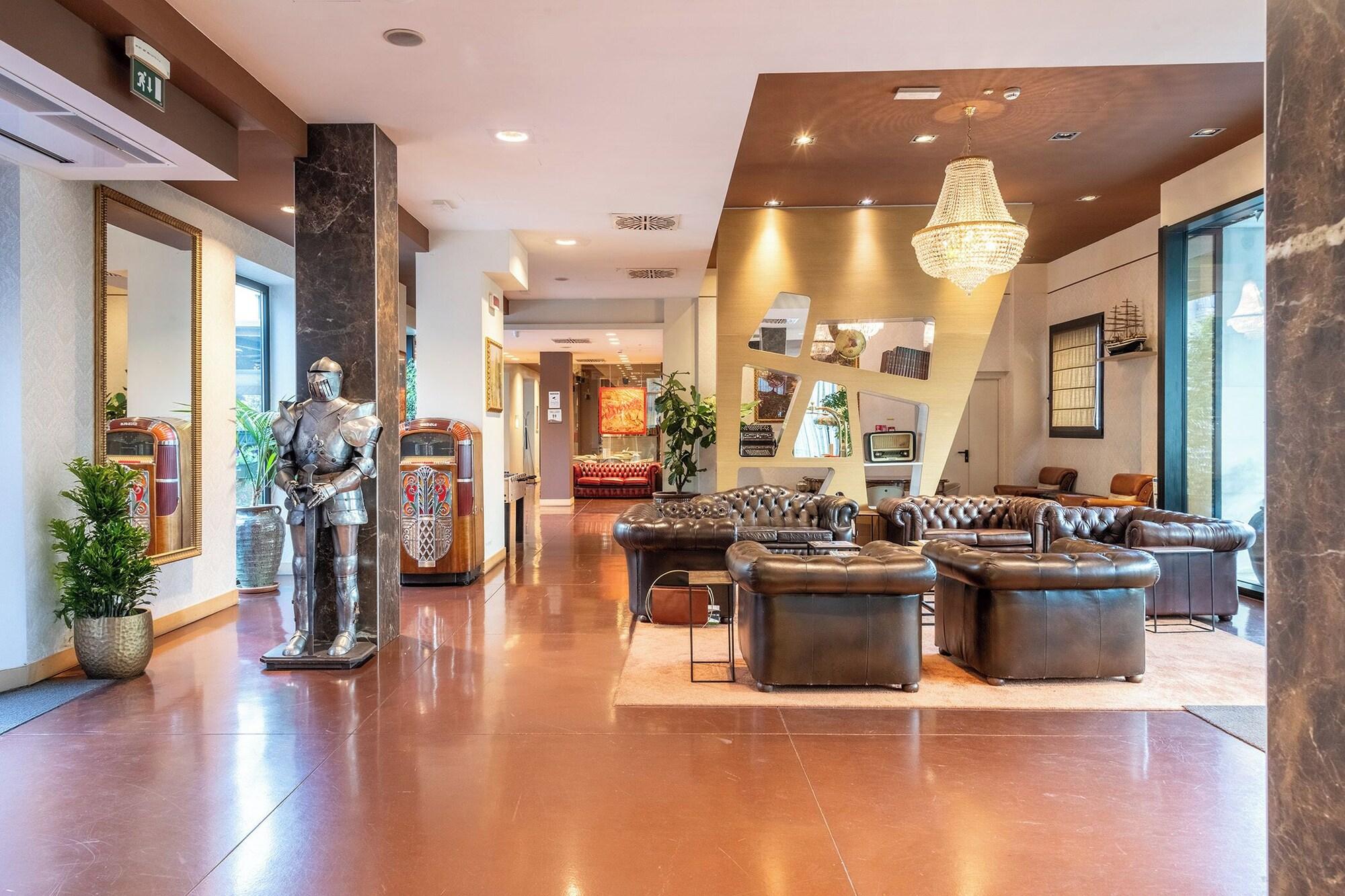 Vista Lobby NEO Hotel