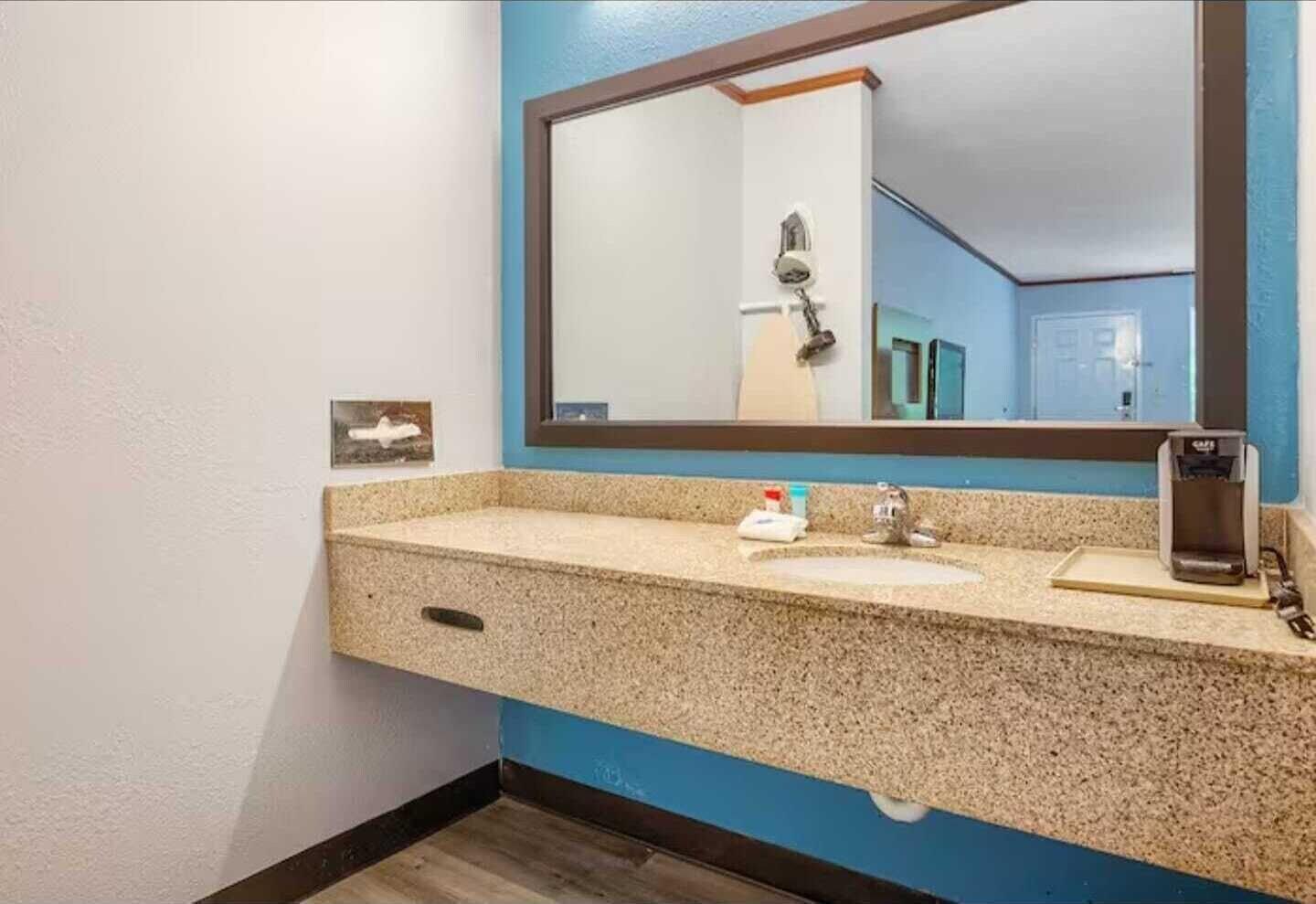 Equipamiento de Habitación Days Inn by Wyndham Foley