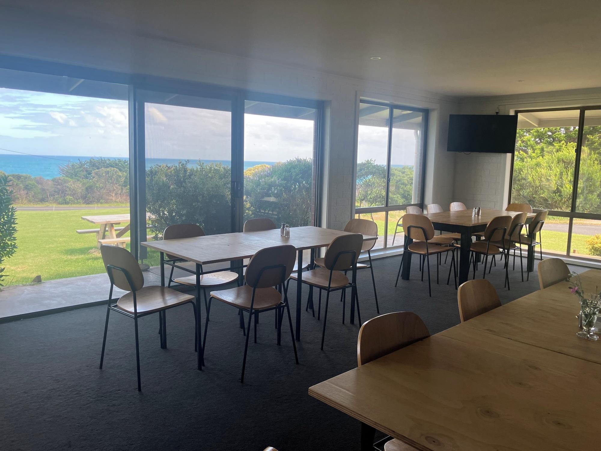 Restaurant 61 OCEAN ROAD MOTEL