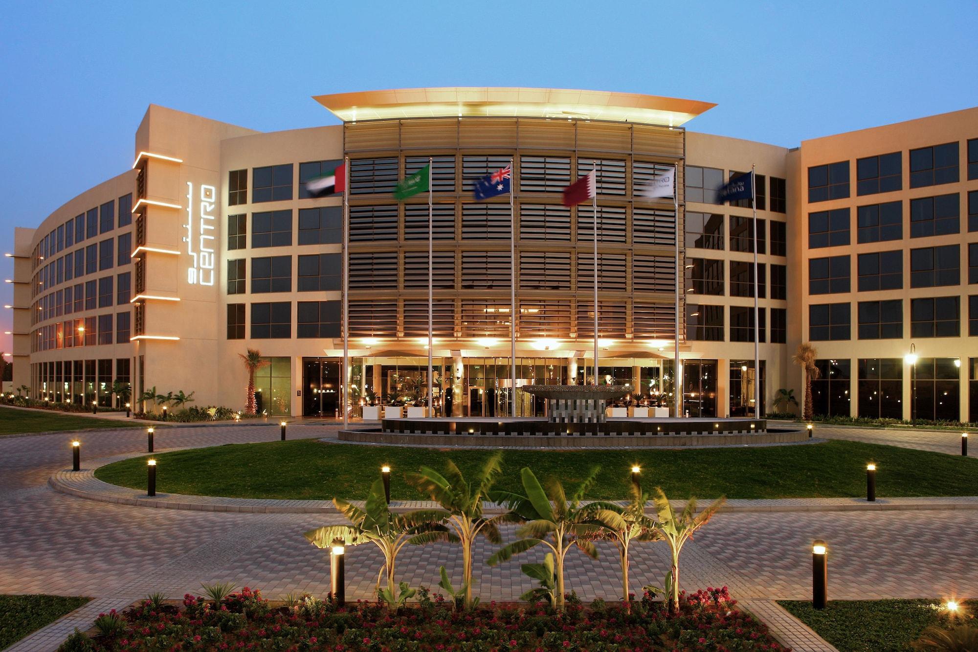 Vista Exterior Centro Sharjah by Rotana