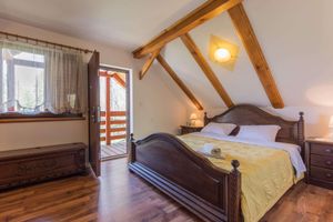 Alquiler Vacacional - Adorable Home With Pool & Hot Tub Surrounded by Beautiful Nature