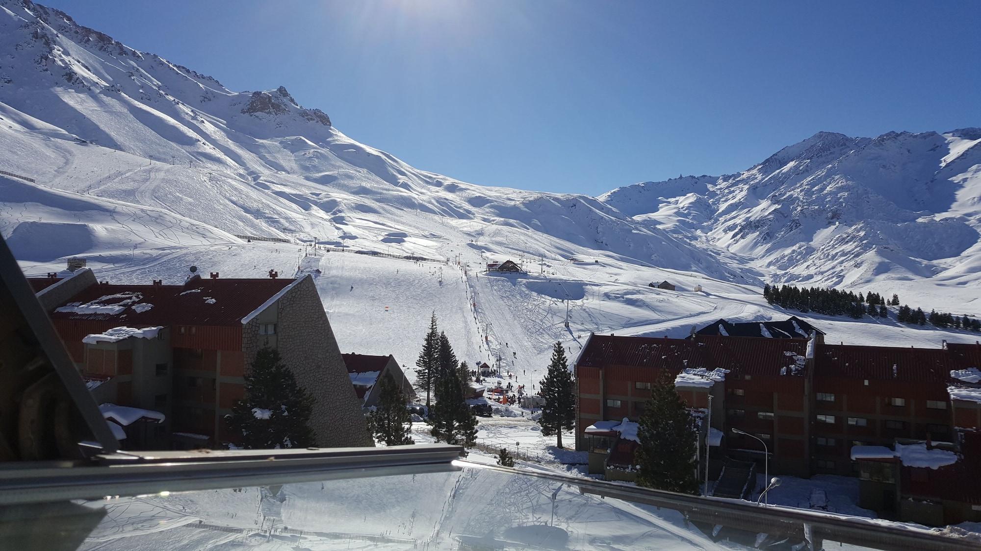 Equipamiento de Habitación Las Leñas Edificio Corinto 756