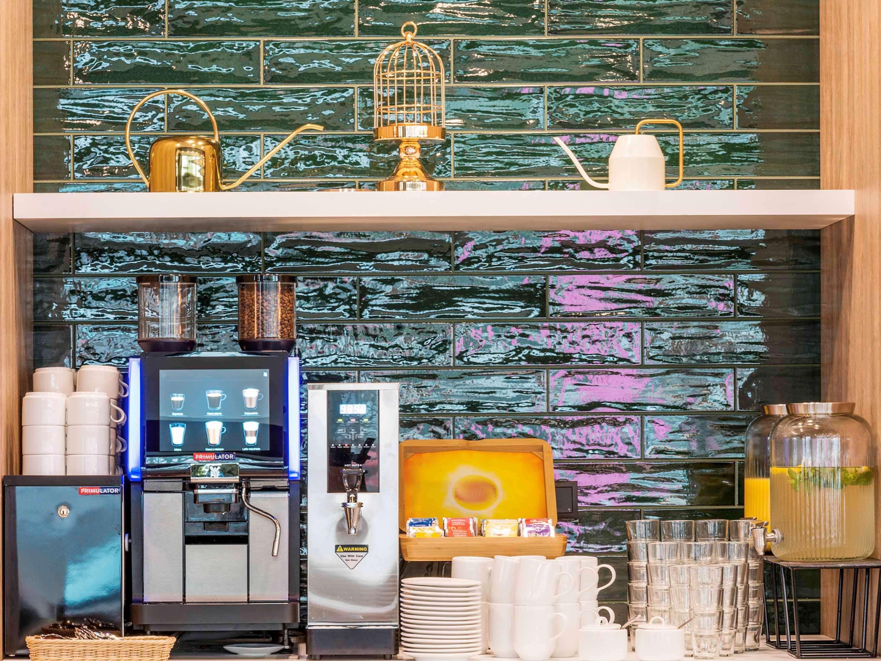 Bar/Salón Ibis Styles Kraków East