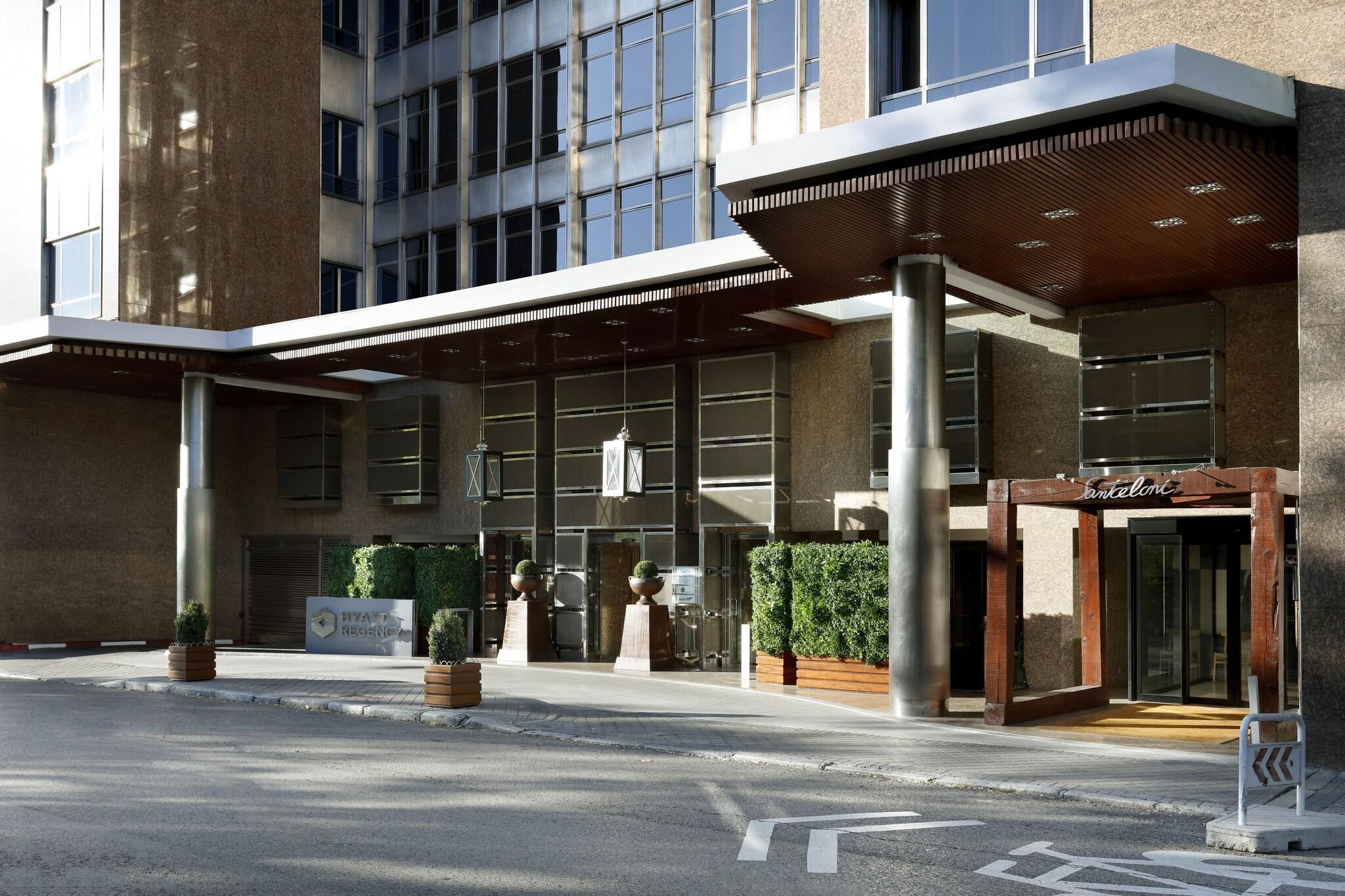 Vista Exterior Hyatt Regency Hesperia Madrid