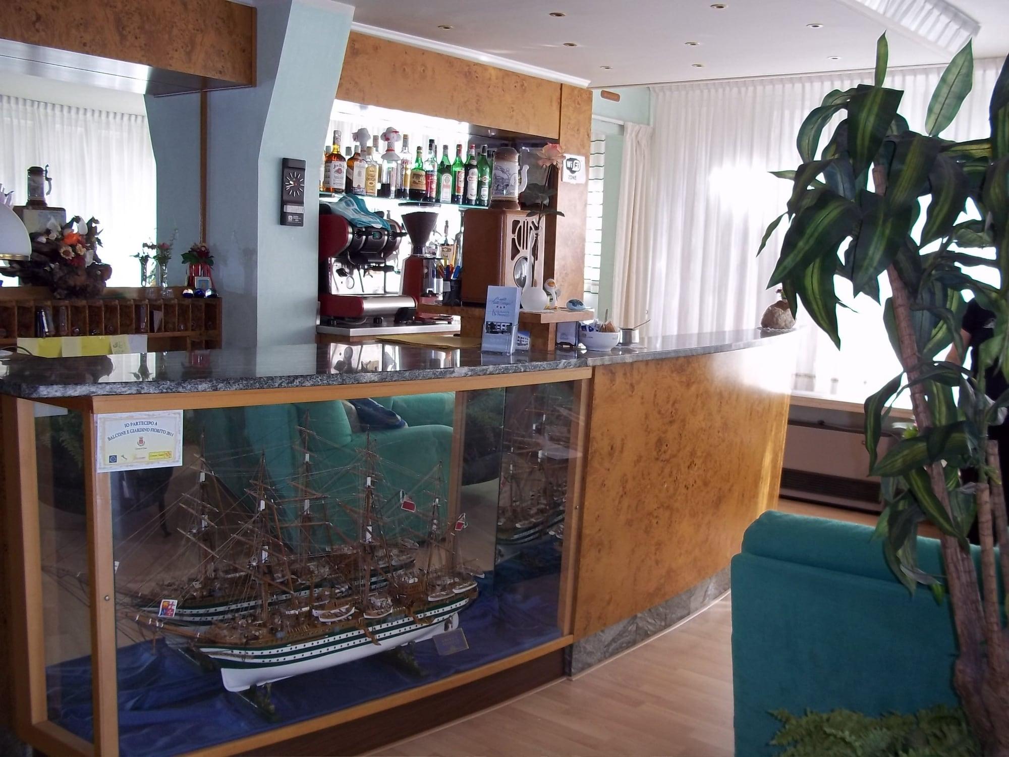 Bar/Salón Meublè Villa Patrizia