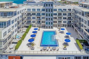 Paquete - Harbour House