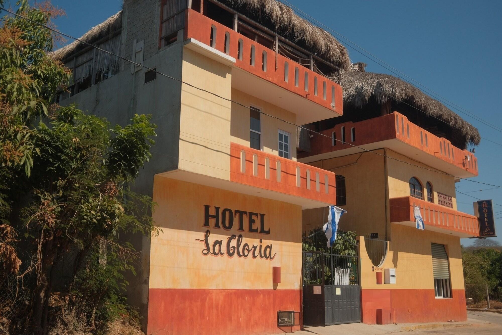 Vista Exterior Hotel La Gloria