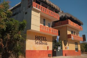 Alojamiento - Hotel La Gloria