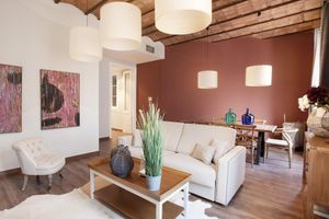 Alquiler Vacacional - BCN Rambla Catalunya- Central apartment with 3 rooms per month. + 32 nights.