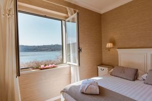 Alojamiento - Hotel La Culla del Lago