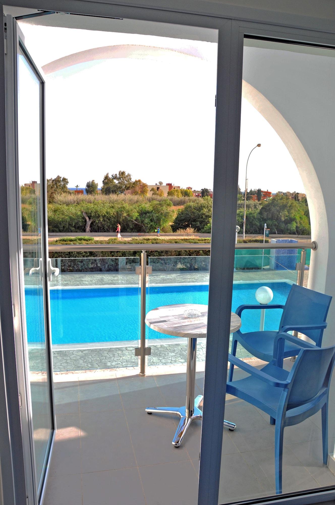 Equipamiento de Habitación Kaos Hotel Apartments